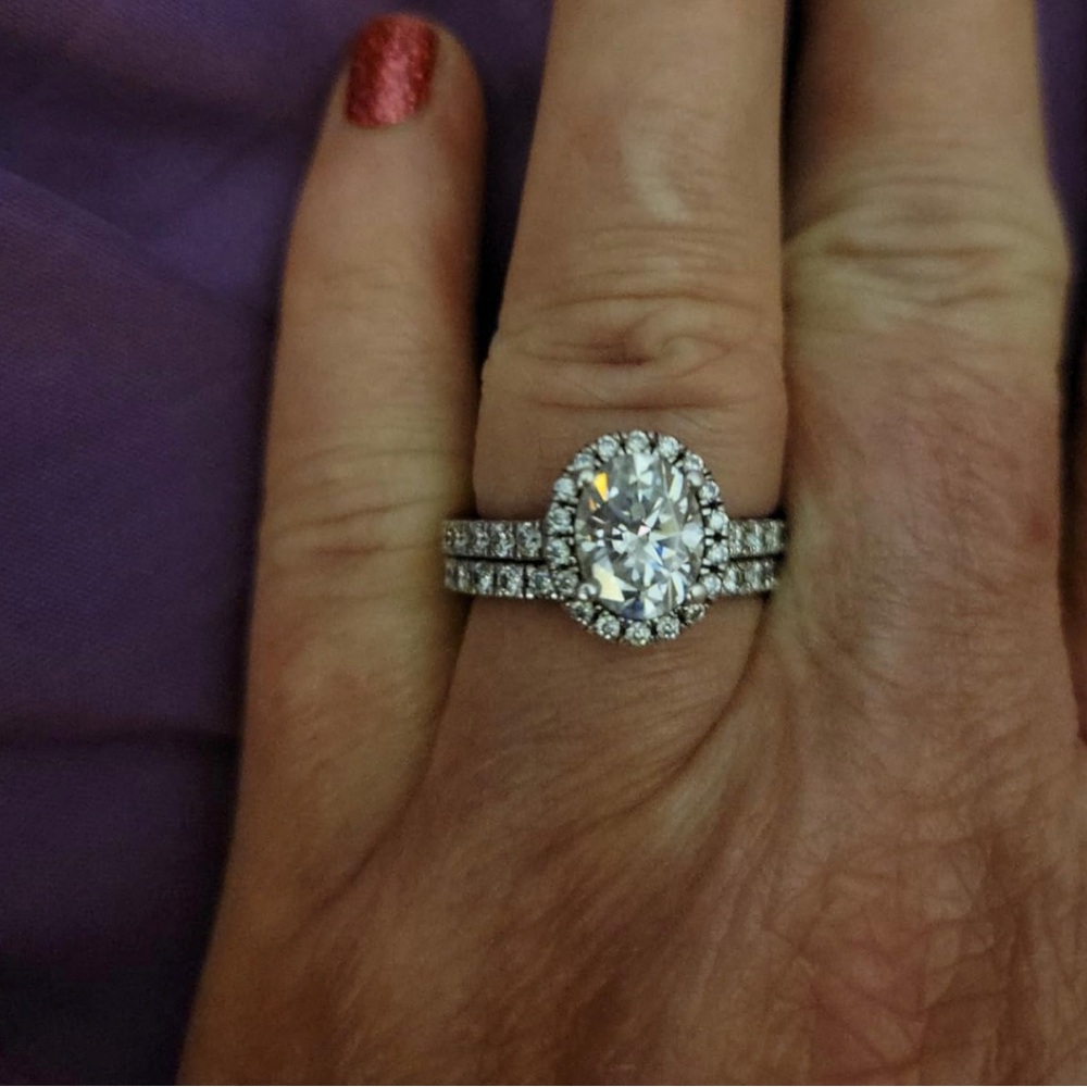 Elegant oval 3carat halo Women's Ring with two bands included customized